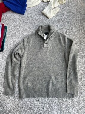 J. Crew Men's Heather Gray Pullover Sweater